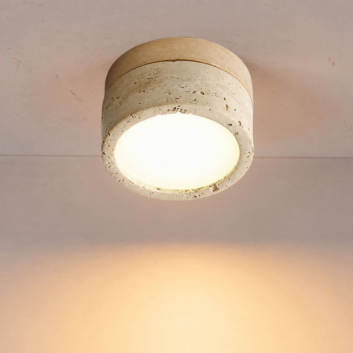 Wabi Sabi-inspirerad LED-taklampa med stenstruktur